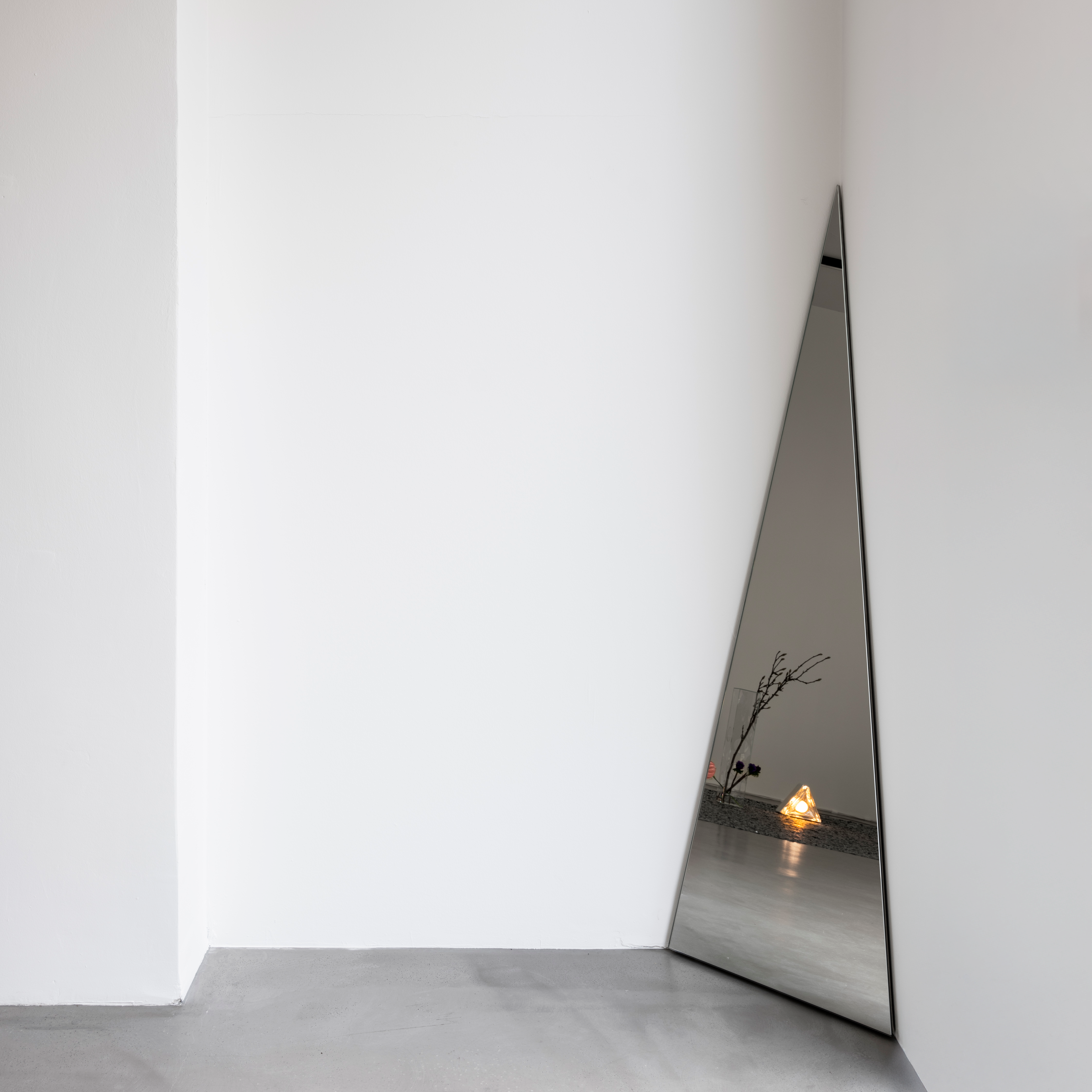 Corner Mirror