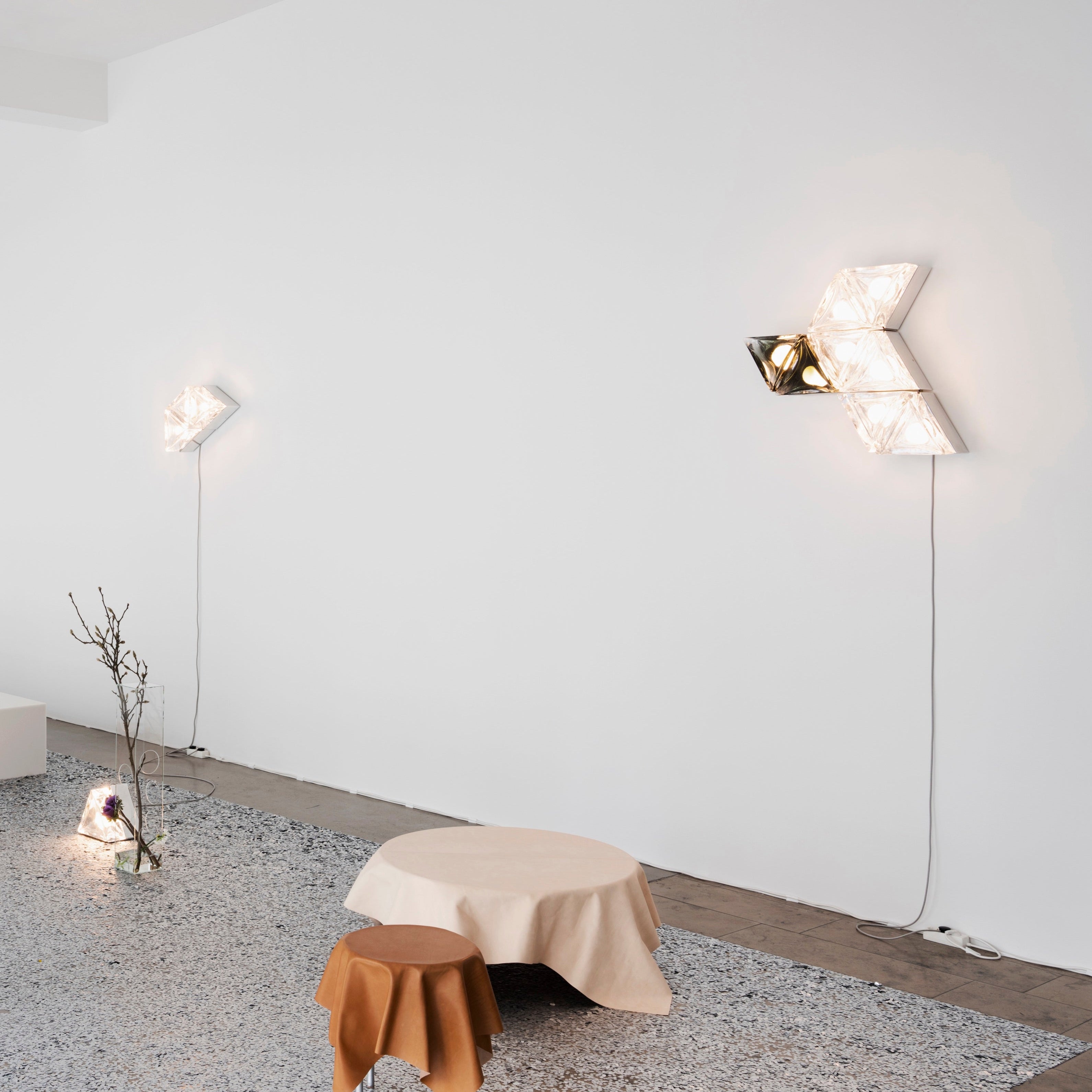 LOLA Wall Light clear