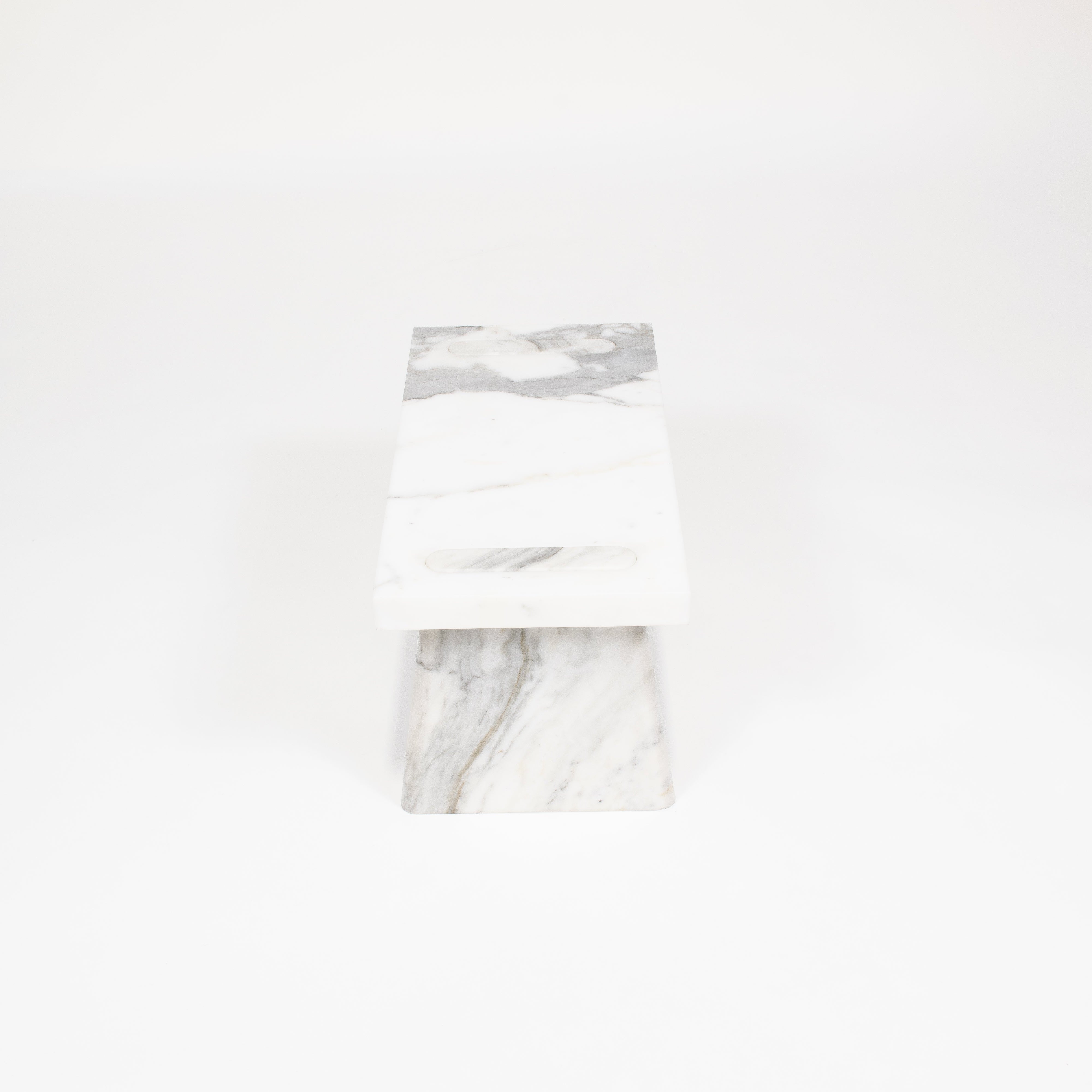 Sporadic Table white