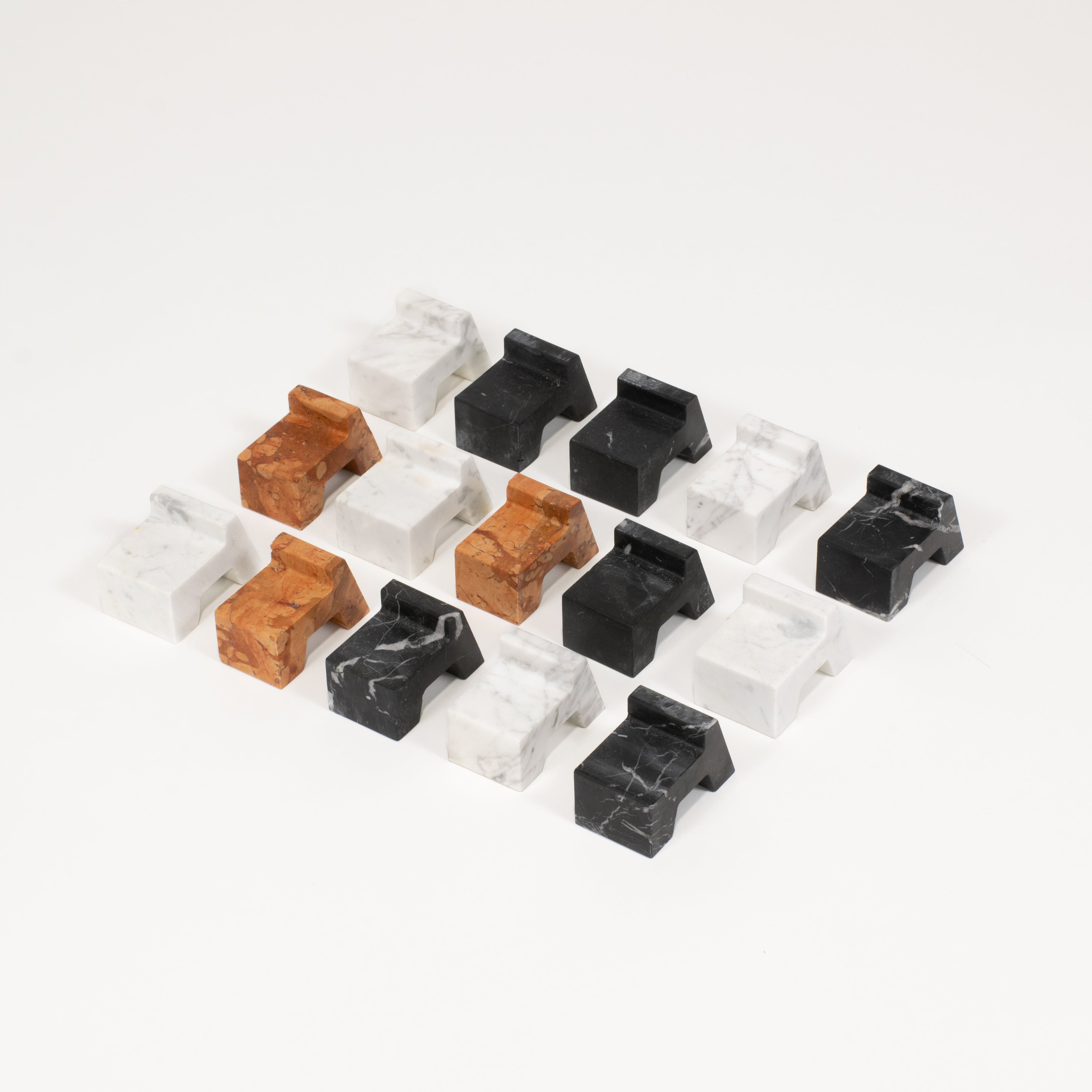 Garden Bonkers black