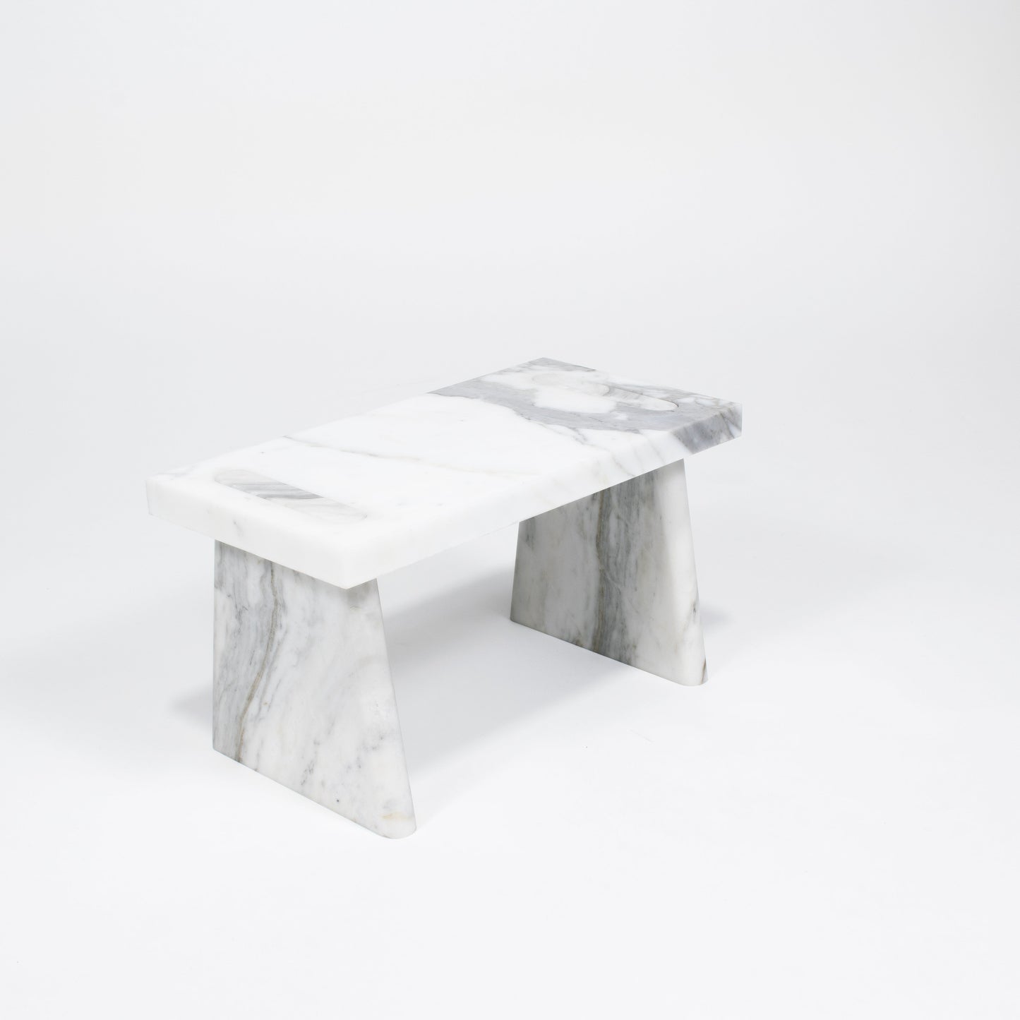 Sporadic Table white
