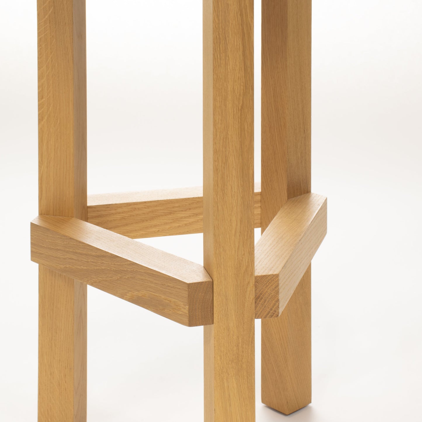 Ayo Barstool 650 oak